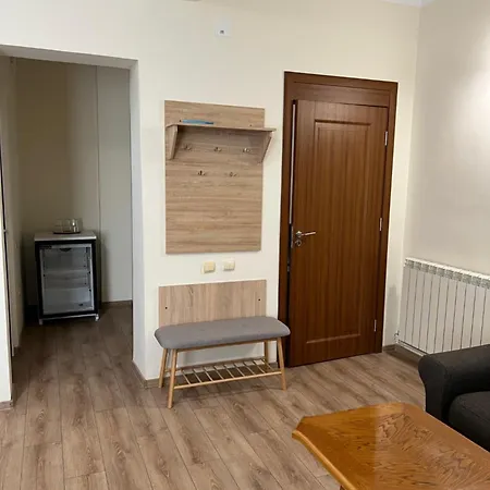 Valentino's 콘스탄차