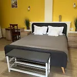 Valentino's Guest house