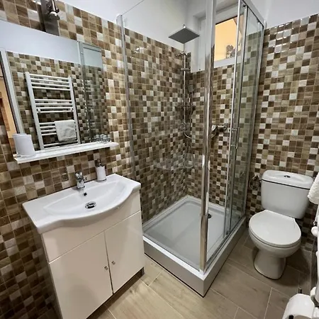 Guest house Valentino's 3*