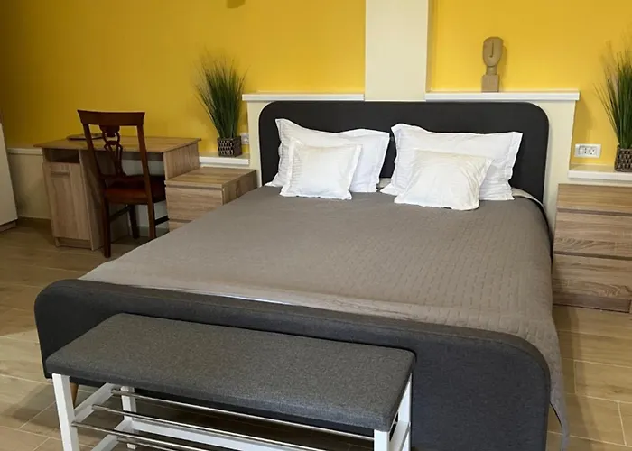 Valentino's Pensiune